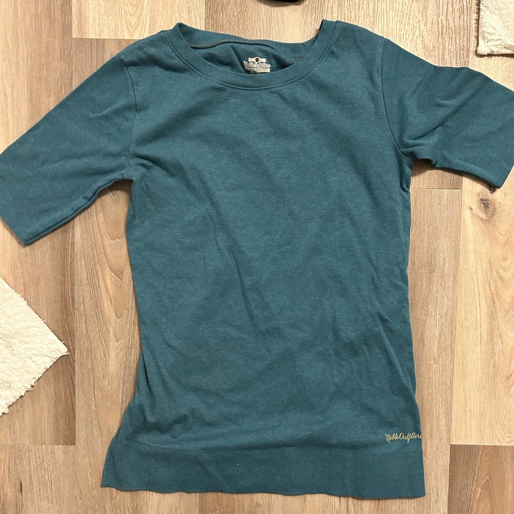 Dark turquoise top